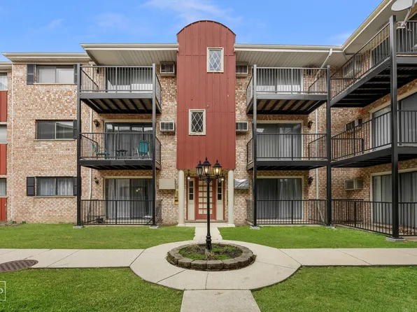 5347 N Delphia Ave APT 347, Chicago, IL 60656