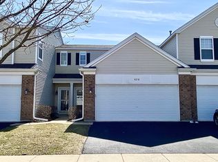 604 Springbrook Trl N, Oswego, IL 60543