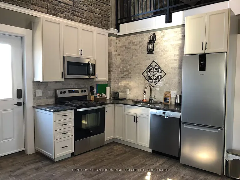 45 Chestnut St #1 — Photo 7