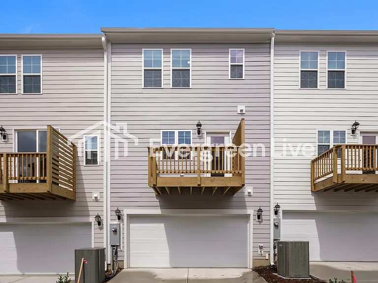 1014 Postmaster Ln — Photo 15