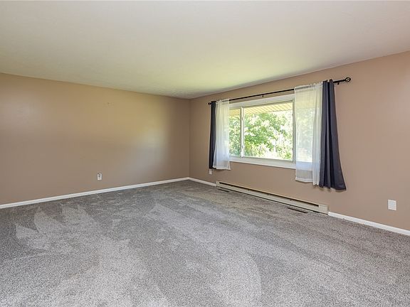 5th image of 3531 Yost Rd