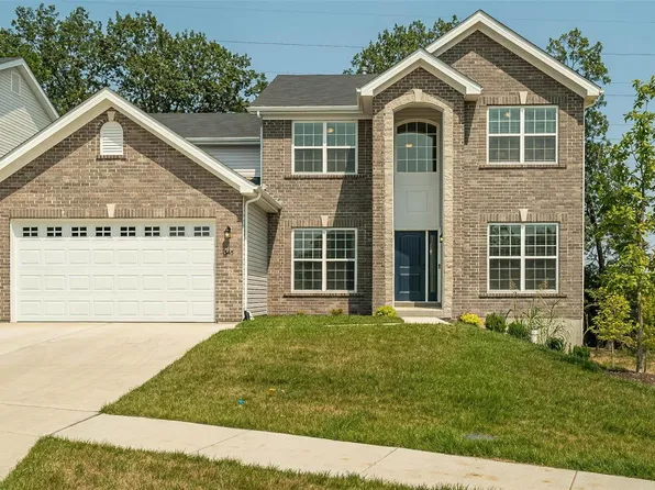 345 Juanita McKee Dr, Ballwin, MO 63011