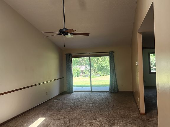 2nd image of 2506 S Lockwood Pl