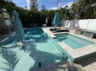 350 SW 2nd Ave, Dania Beach, FL 33004
