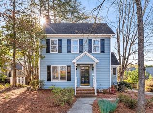 4 Holds Worth Ct, Greensboro, NC 27455