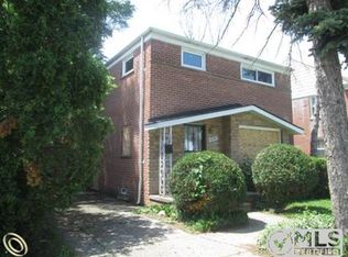 16597 Strathmoor St, Detroit, MI 48235