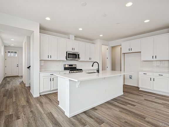 7th image of this home