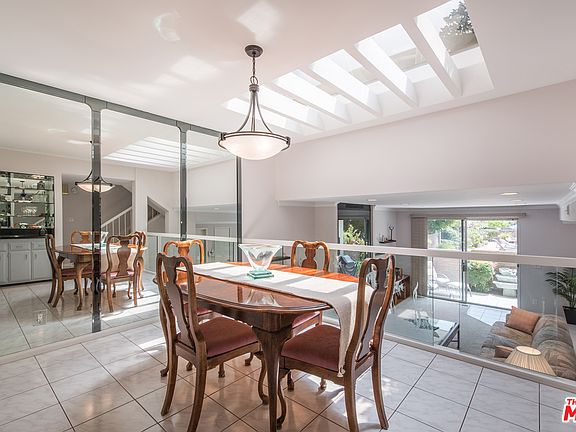 5th image of 4707 La Villa Marina Unit H