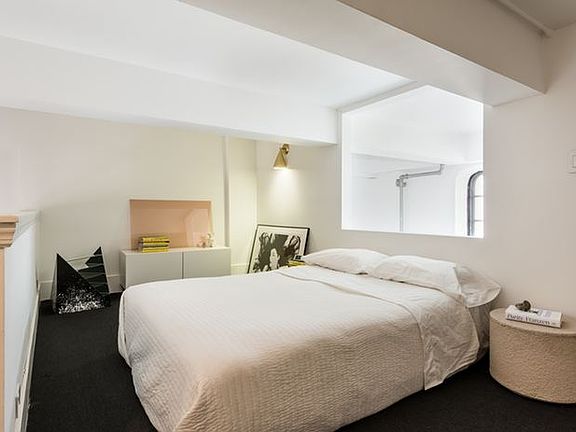 5th image of 555 Washington Ave APT 2E