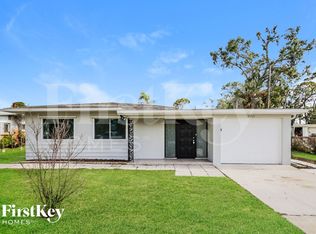 3711 Kelly St, Fort Myers, FL 33901