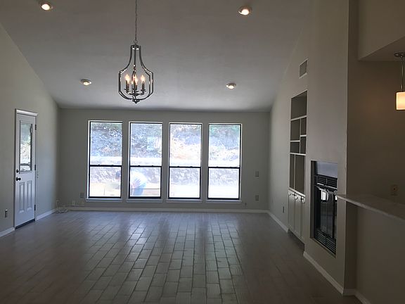 2nd image of 6144 Bandolero Dr