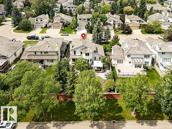 4th image of 311 Weber Way NW