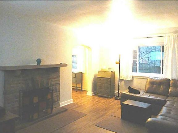 5th image of 5989 Dashwood Dr