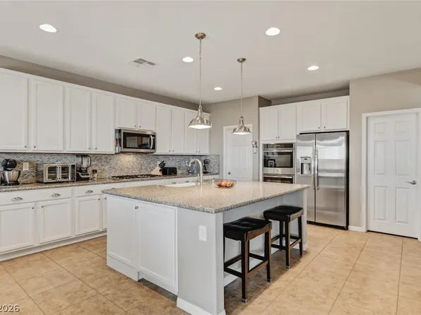 9675 Bruschi Ridge Ct, Las Vegas, NV 89149
