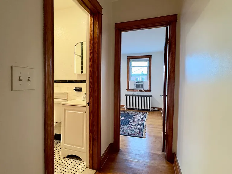 For Rent: Contemporary Living at 402 Folcroft St, — Photo 2