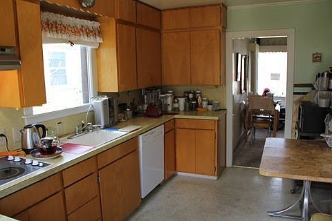 Kitchen/Breakfast area