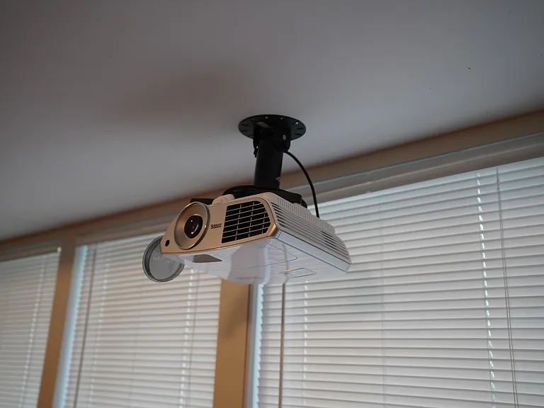 ceiling-mounted HD projector