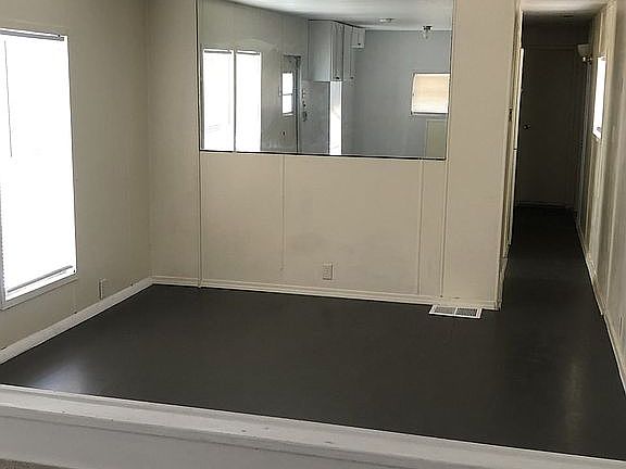 3rd image of 1481 Palm St #116