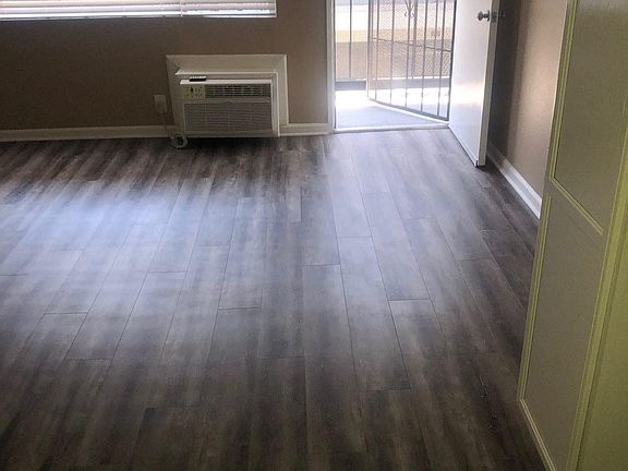 2nd image of 7466 Rosemead Blvd APT 207