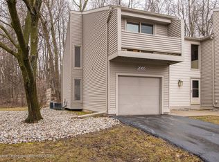 2065 Fox Hollow Dr, Okemos, MI 48864