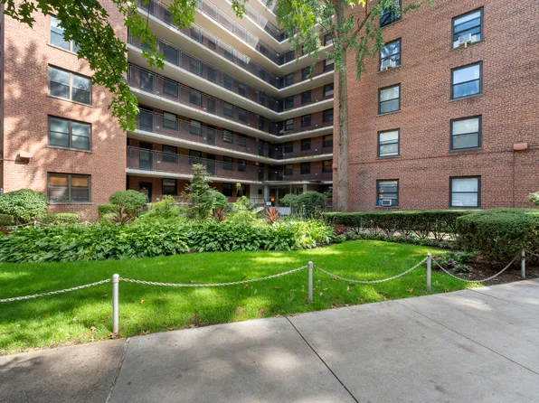 35-11 85th Street image 25 of 32