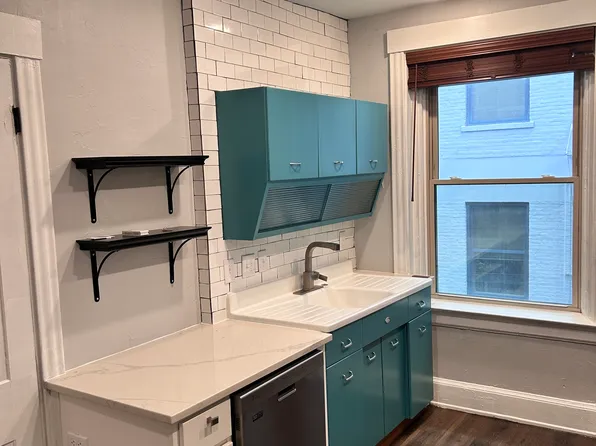 12 W Court St #7, Cincinnati, OH 45202