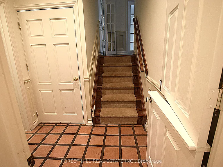 221 Park Home Ave — Photo 18