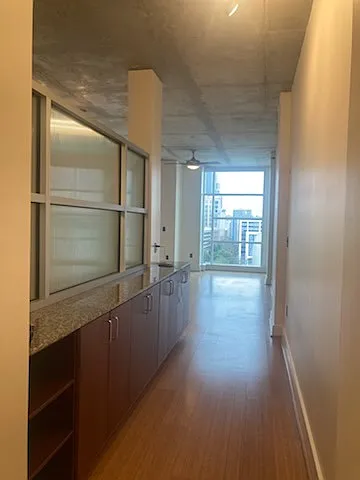 Building Photo 5