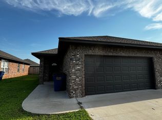 1857 Post Oak Rd, El Reno, OK 73036