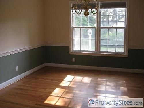4th image of 5415 Powhatan Ave