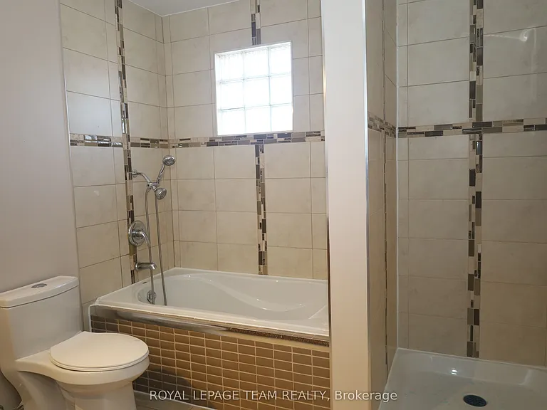 2194 Niagara Dr S — Photo 23