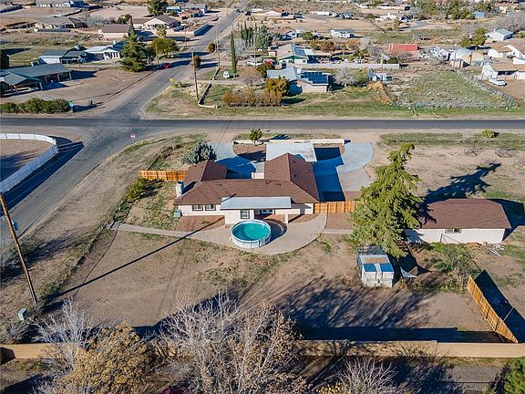 5th image of 630 Riata Valley Rd