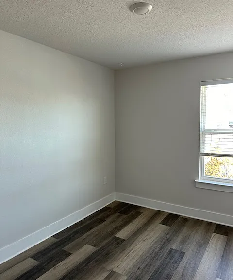 1578 Iroquois Ct — Photo 11