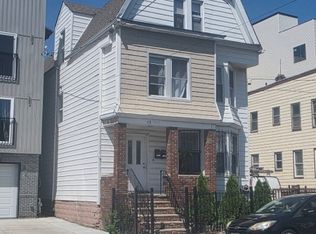 38 20th Ave, Irvington, NJ 07111