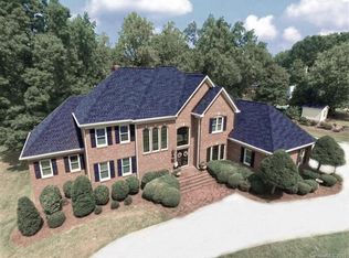 302 W Ballard St, Cherryville, NC 28021