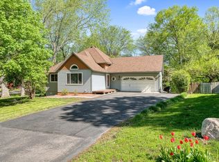 3200 Spruce Trl SW, Prior Lake, MN 55372