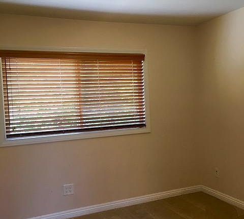 3rd image of 28622 Quailhill Dr