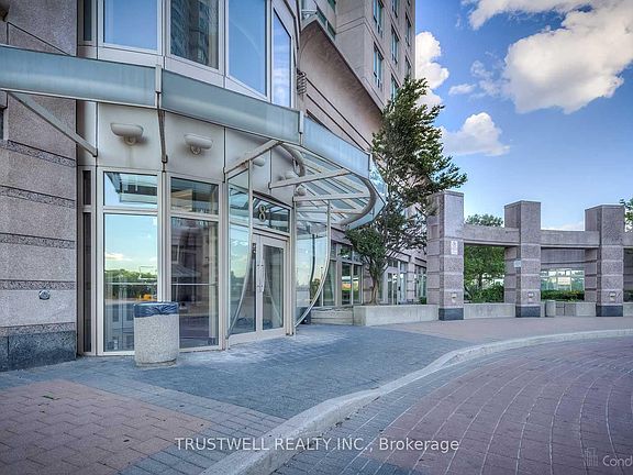 4th image of 8 Lee Centre Dr #1509