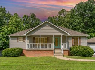1462 Peter Pond Rd, Ashland City, TN 37015