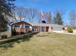 4412 S Beverly Dr, Aliquippa, PA