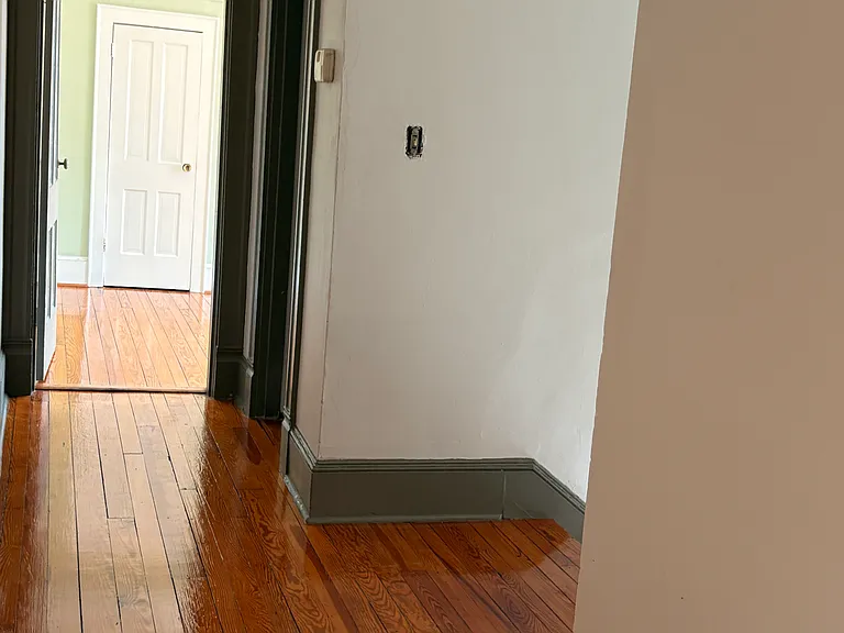 216 Glasgow St #1/2 — Photo 22