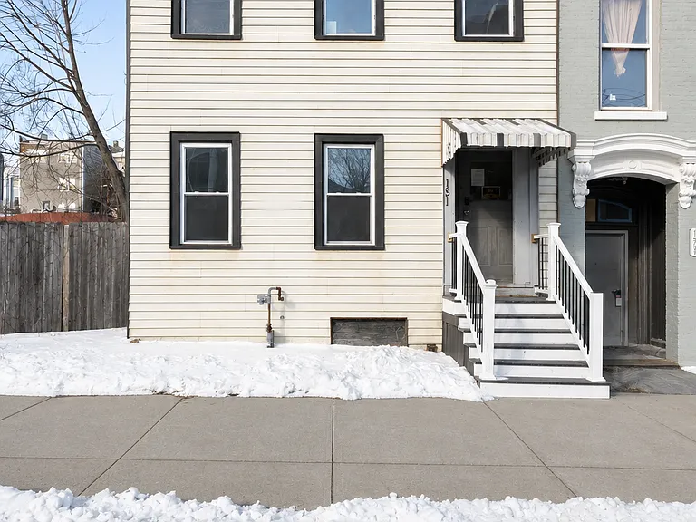 181 Sheridan Ave #1 — Photo 34