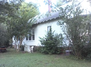 669 Central St, Hudson, NC 28638
