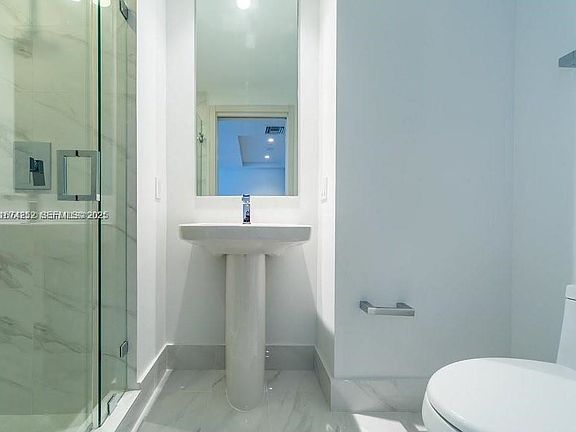 5th image of 801 S Miami Ave #2707