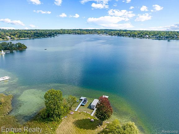 4th image of 5375 Middlebelt Rd