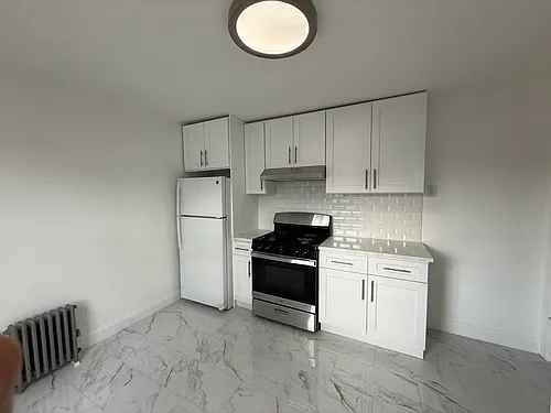 33-28 72nd St #2 Photo 1 33-28 72nd St #2 Photo 1
