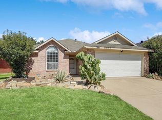 2932 Timber Creek Trl, Fort Worth, TX 76118