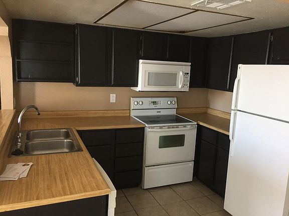 4th image of 5032 Spencer St Unit C