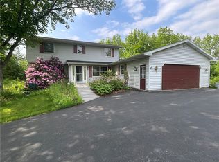 2948 Lattin Rd, Albion, NY 14411