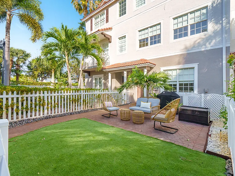 108 Ocean Cay Way — Photo 8